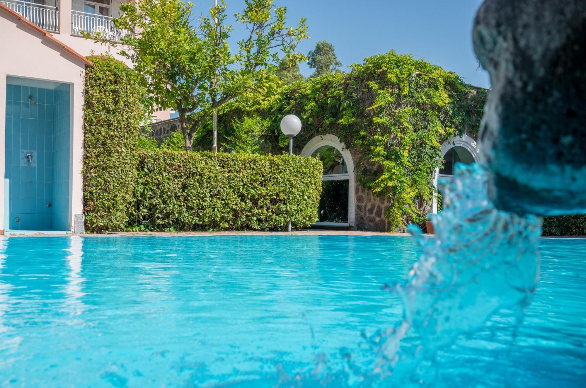 Hotel Regina Palace Terme Ischia Exterior photo