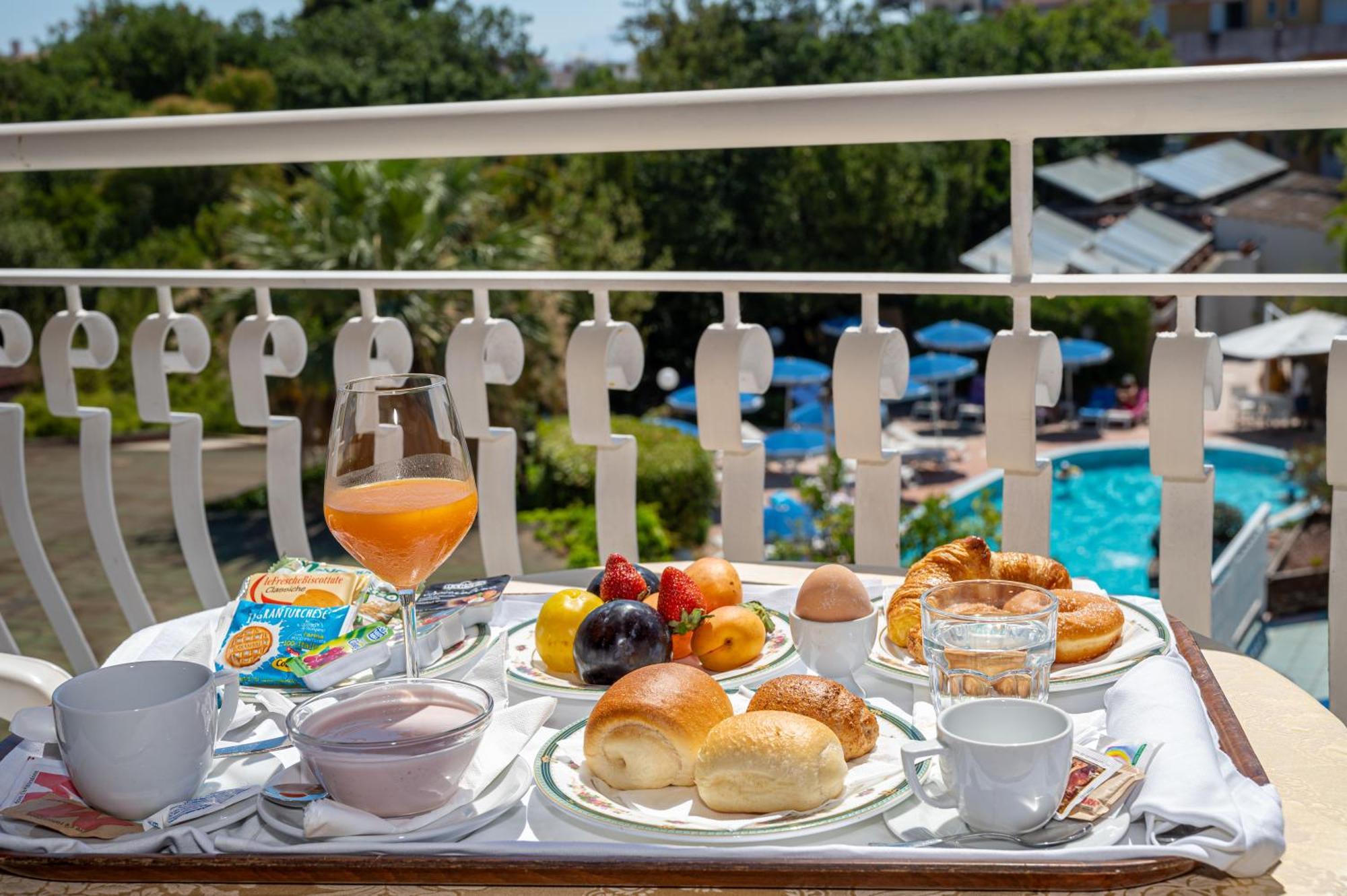 Hotel Regina Palace Terme Ischia Exterior photo